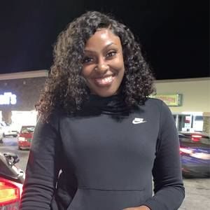 Meet your Posher, Charnetta